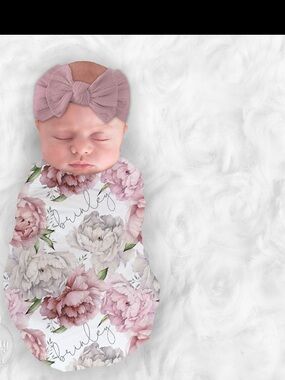 Toby / Floral Baby Swaddle Sack with Pink Rose Print